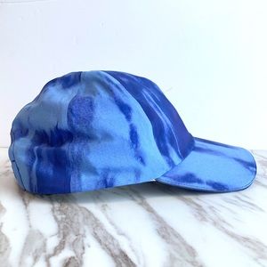 Lululemon Blue Dye Fast and Free Run Hat